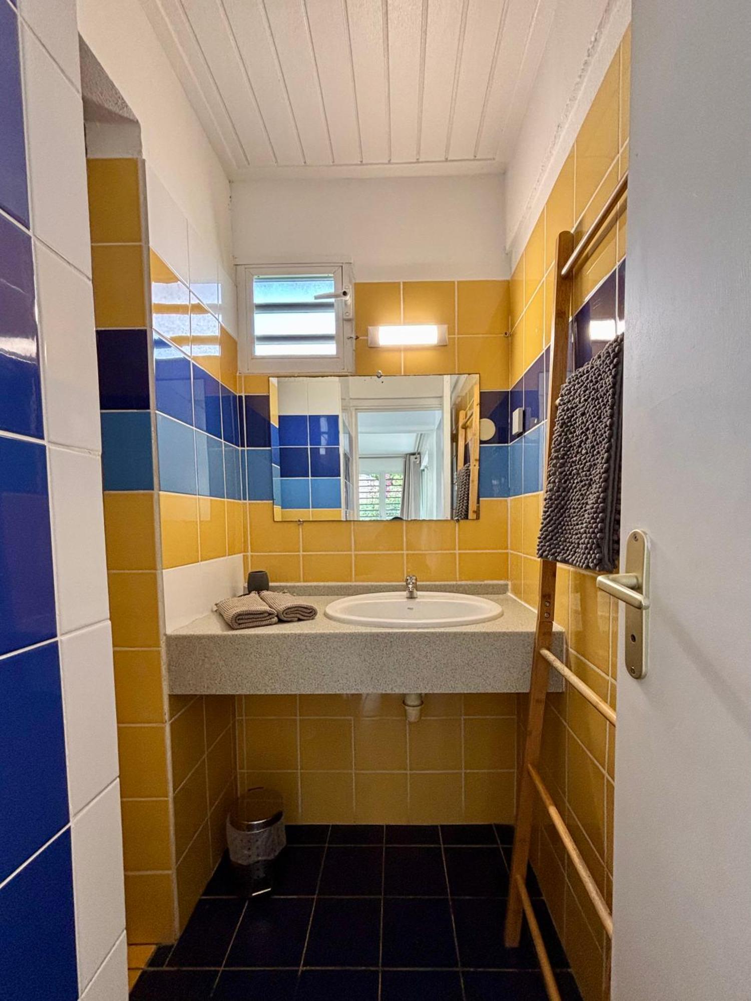 Blue Dream - Le Cocon Miel, Piscine, Restaurant Apartment Folle Anse Bagian luar foto